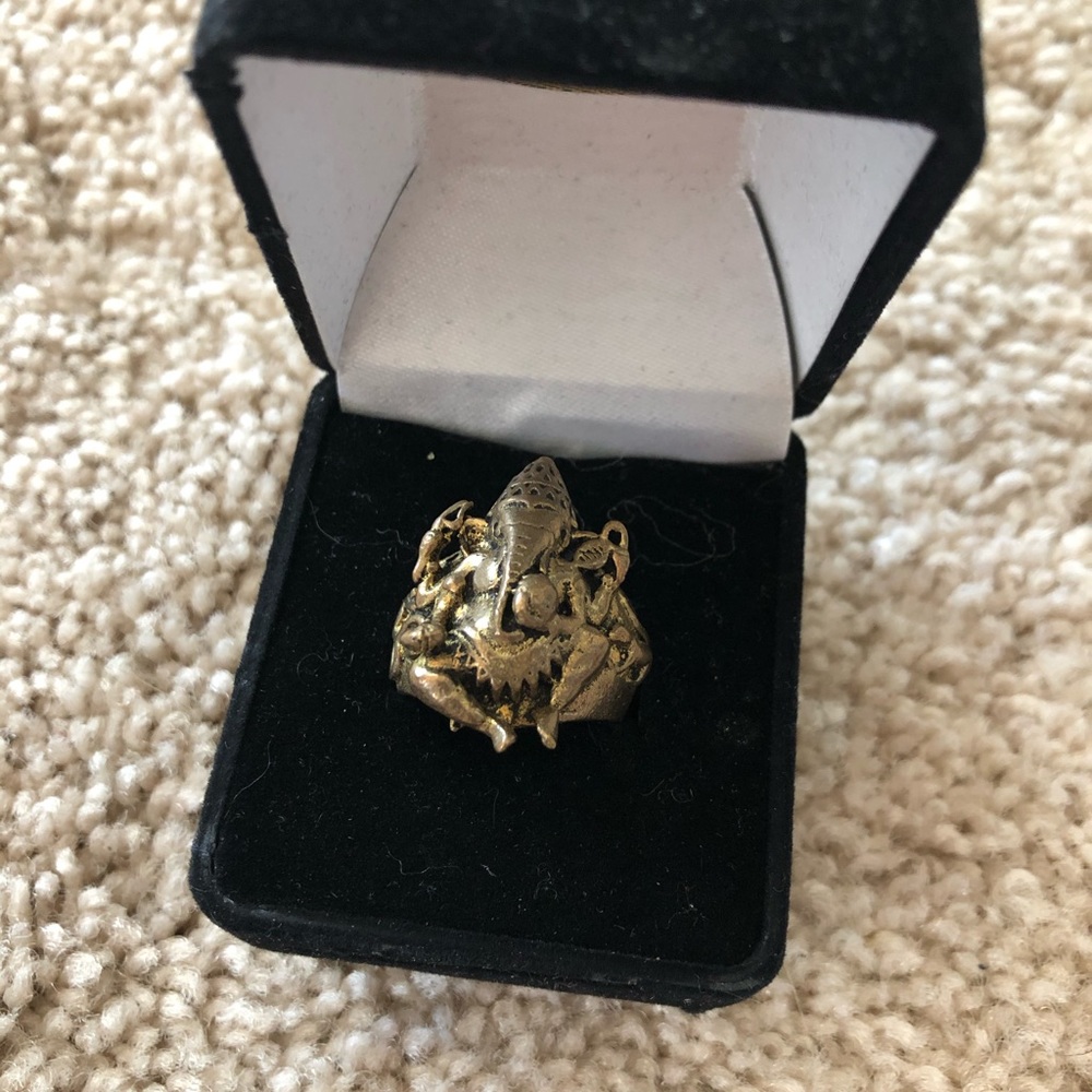 🤎vintage Ganesha unique ring